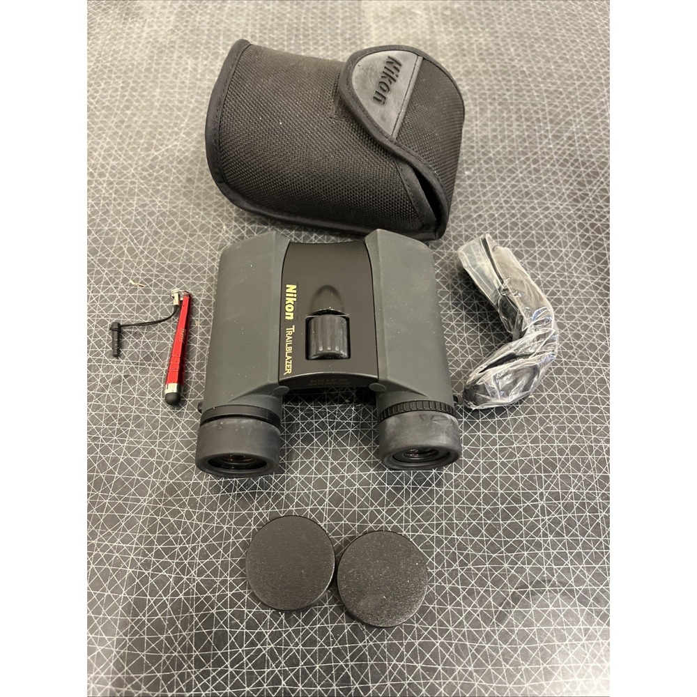 Nikon Trailblazer ATB 10x25 Compact Waterproof Binoculars Excellent Condition